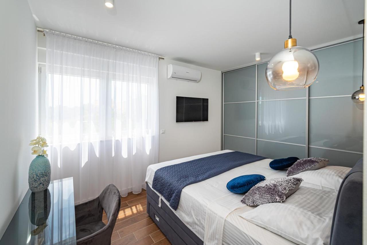 Villa Denis & Sabine 宁 外观 照片