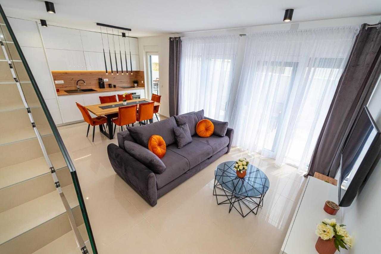 Villa Denis & Sabine 宁 外观 照片
